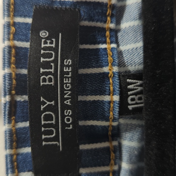 Judy Blue jeans 18W super flare striped - Picture 3 of 11